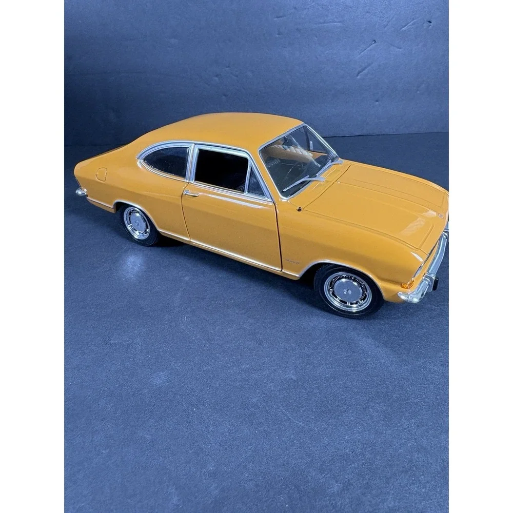 Revell Opel Kadett LS Coupe 1:18 Diecast Model Car Yellow w/ Box Display Base